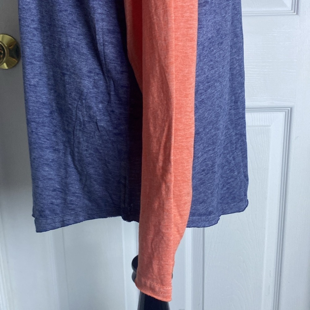 Maurices Women’s Long Sleeve Hooded Tee Tunic Blue Orange White sz XL NWT - Picture 4 of 7